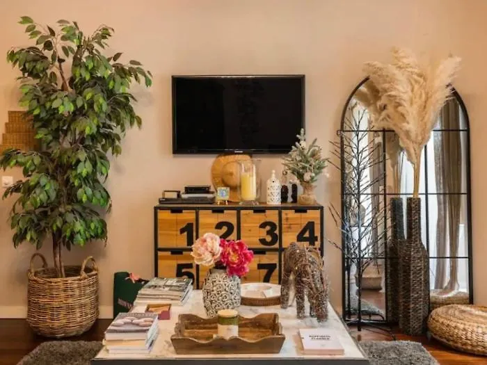 Bella'S Charming Home At Trendy Chiado Lizbona 0*,  Portugalia